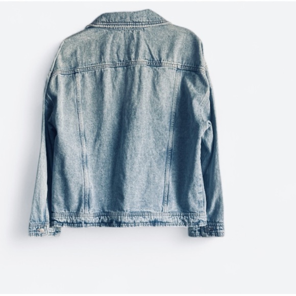 Celebrity Pink Denim Jacket Size Large NWT - Picture 5 of 5